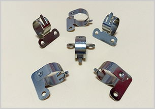 东莞市凤岗德雄塑胶五金制品厂 专业塑胶五金模具制造与制品生产